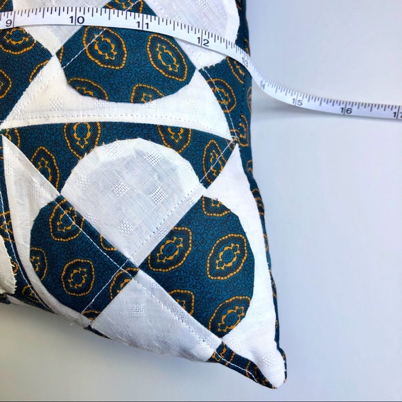 NEW Amish Handmade Quilted Decorative Throw Pillow Geometric Pattern 13” x 13” - Picture 5 of 11